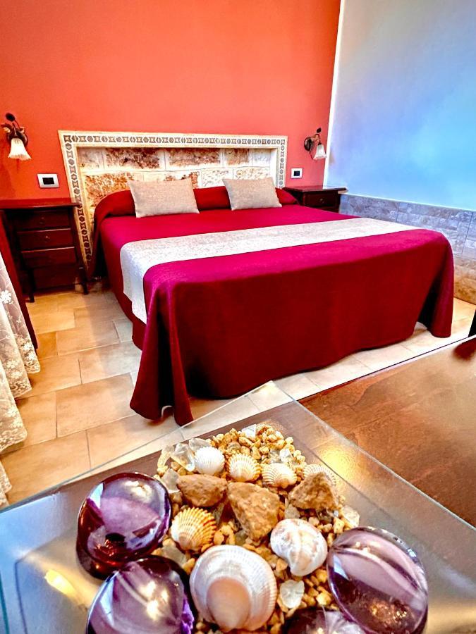B&B L'Angolino Della Nonna 卡斯泰卢佐 外观 照片