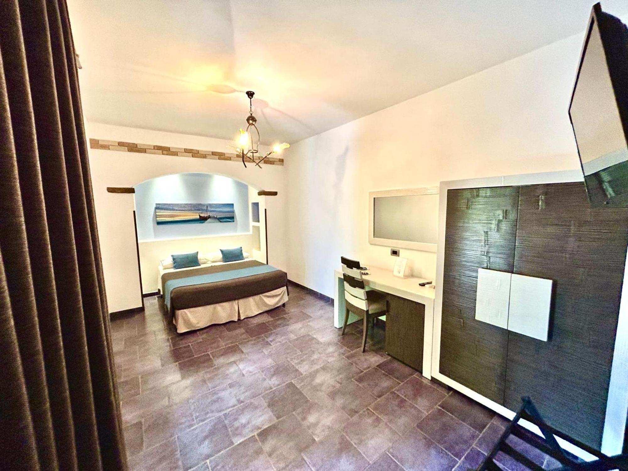 B&B L'Angolino Della Nonna 卡斯泰卢佐 外观 照片